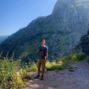 Meet your Posher, Chris